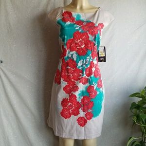 NWT-SANGRIA FLAWERED DRESS, SIZE 16 !!!